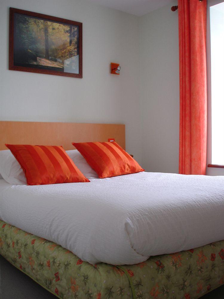 Hotel Du Cheval Blanc Saint-Pol-de-Léon Kültér fotó
